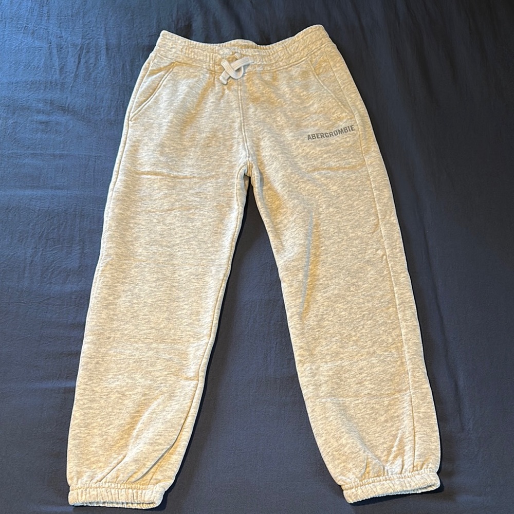 Abercrombie & Fitch Gray Sweatpants Elastic Cuffs Relaxed Fit
